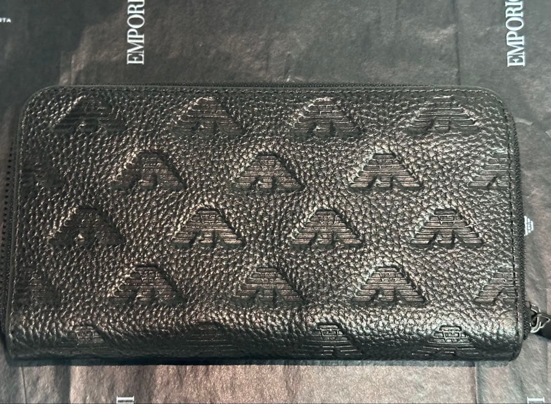 EMPORIO ARMANI ブラック レザー長財布