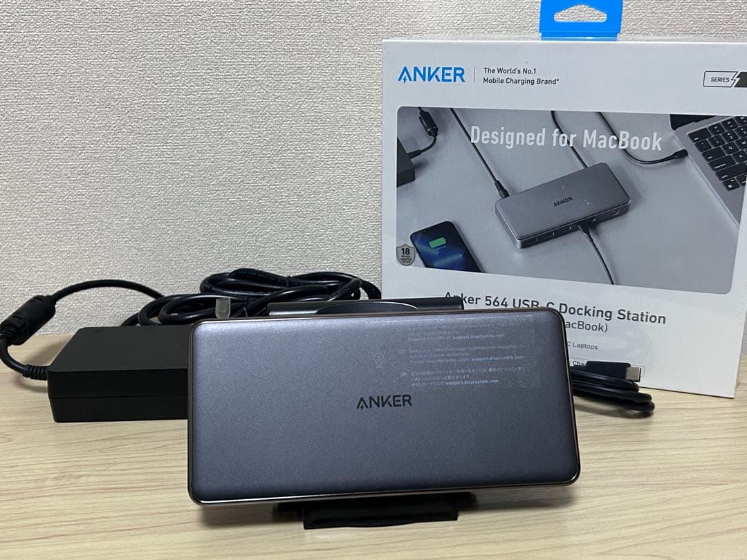 【美品】Anker 564ドッキングステーション for MacBook