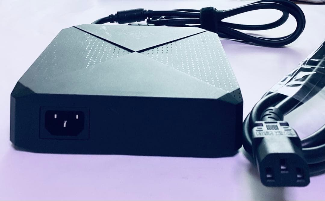 【値下げ】OMEN Hp 330w ACアダプター