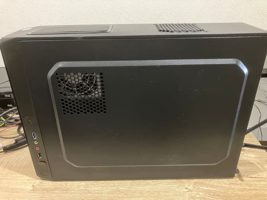 自作スリム　i9 9900 GTX1650 Wi-Fi　Win11 ゲーミング