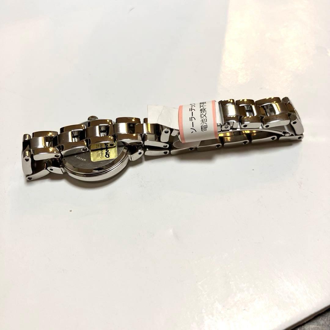 【新品】ウィッカ シルバー アナログ時計 ソーラーテック 電波時計 レディース