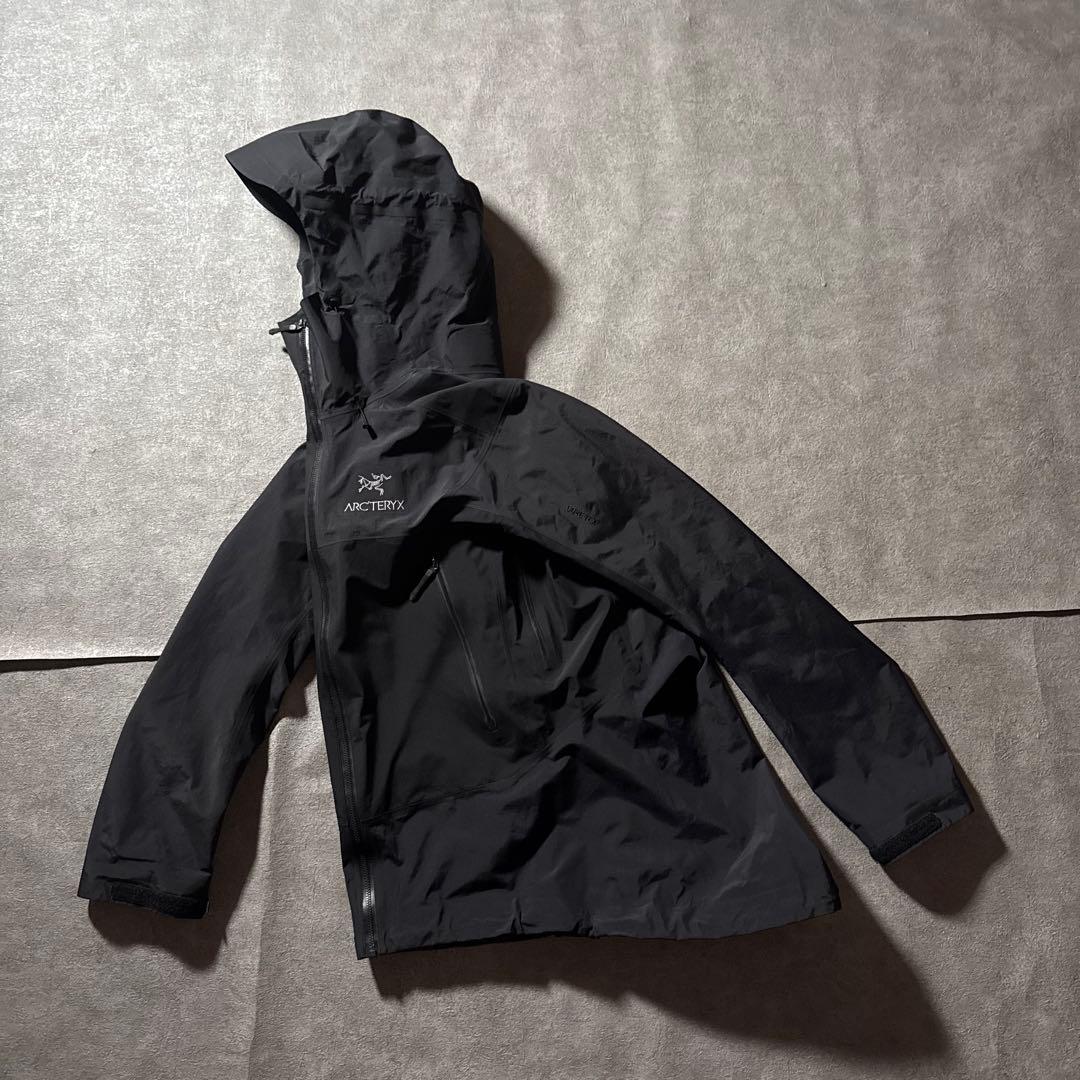 ジャケット・アウター ARC'TERYX beta sl hybrid jacket M