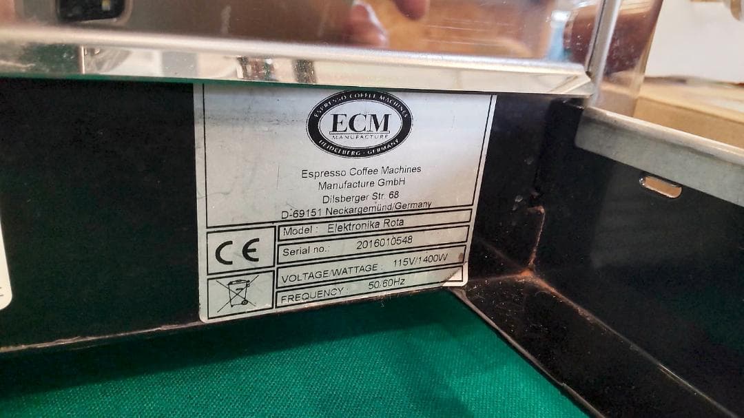 エスプレッソマシン　付属品付き　ECM Elektronika Profi2