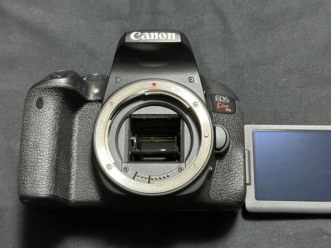 Canon EOS Kiss X9i ダブルズームレンズセット