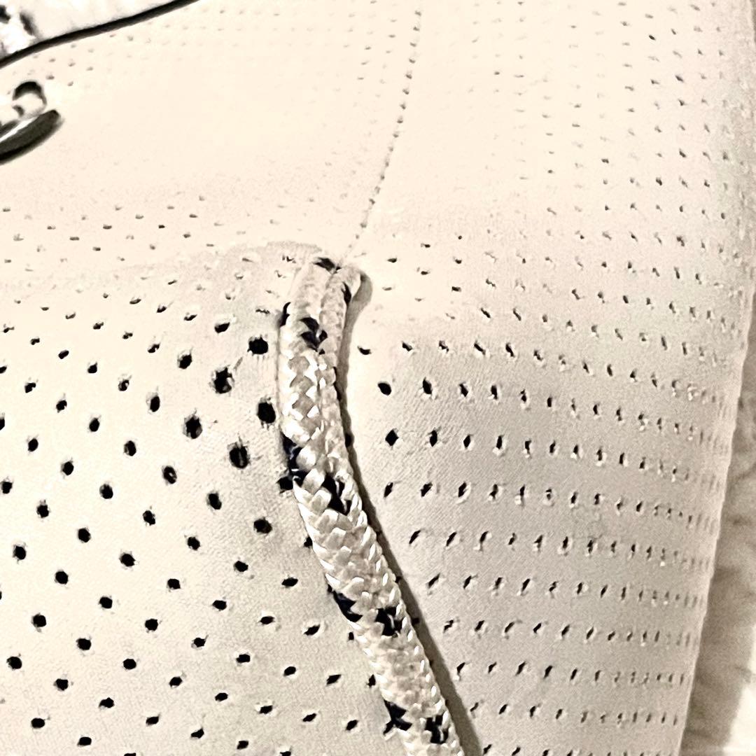 美品　ステイトオブエスケープトートバッグ　マザーズ　ホワイト