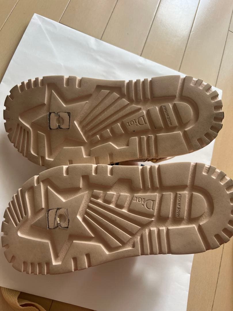 Dior カナージュキルティング Dioract サンダル ピンク