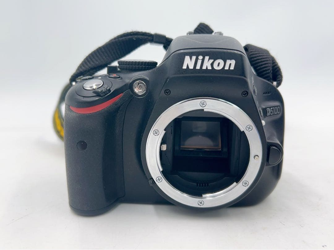 11AAM034 Nikon D5100 ダブルズームキット ニコン