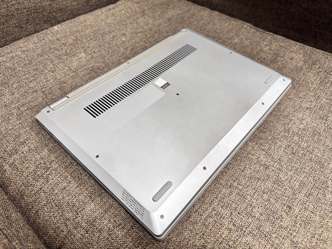 Lenovo 2in1 タップチパネル　Ryzen 5 8GB 256オッフィス