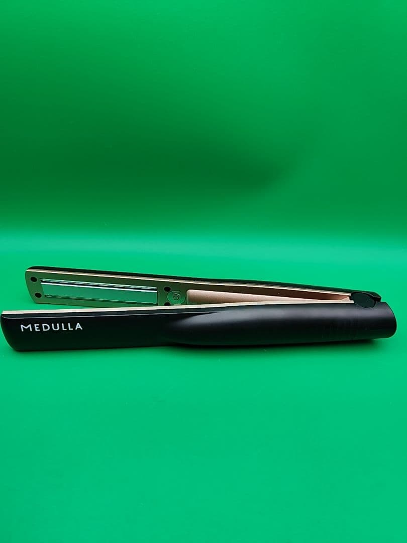 新品未使用　メデュラ　ソニックシャインプロ　ヘアアイロン