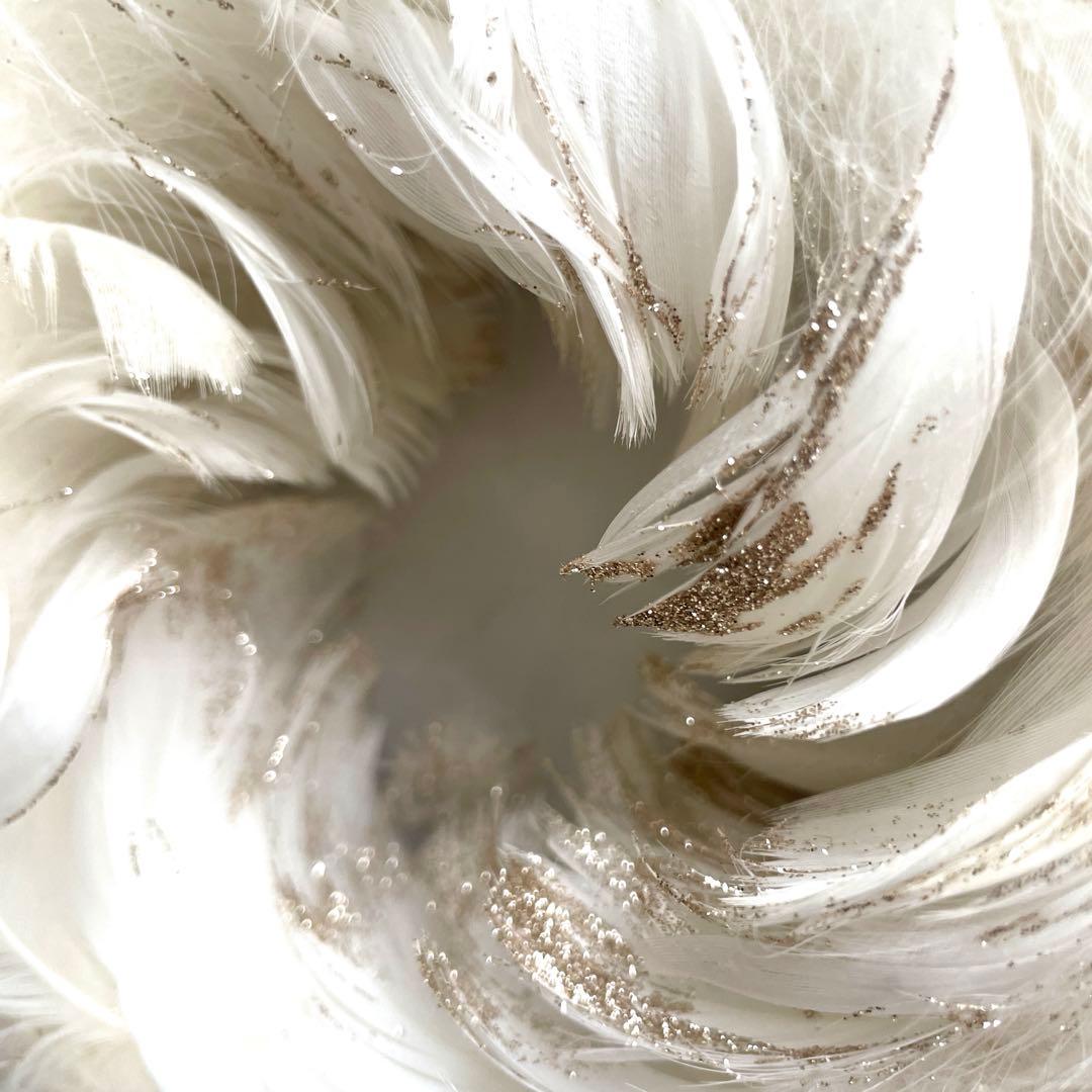 新品ZARA フェザーリース白　ゴールドラメホワイトクリスマスインテリア