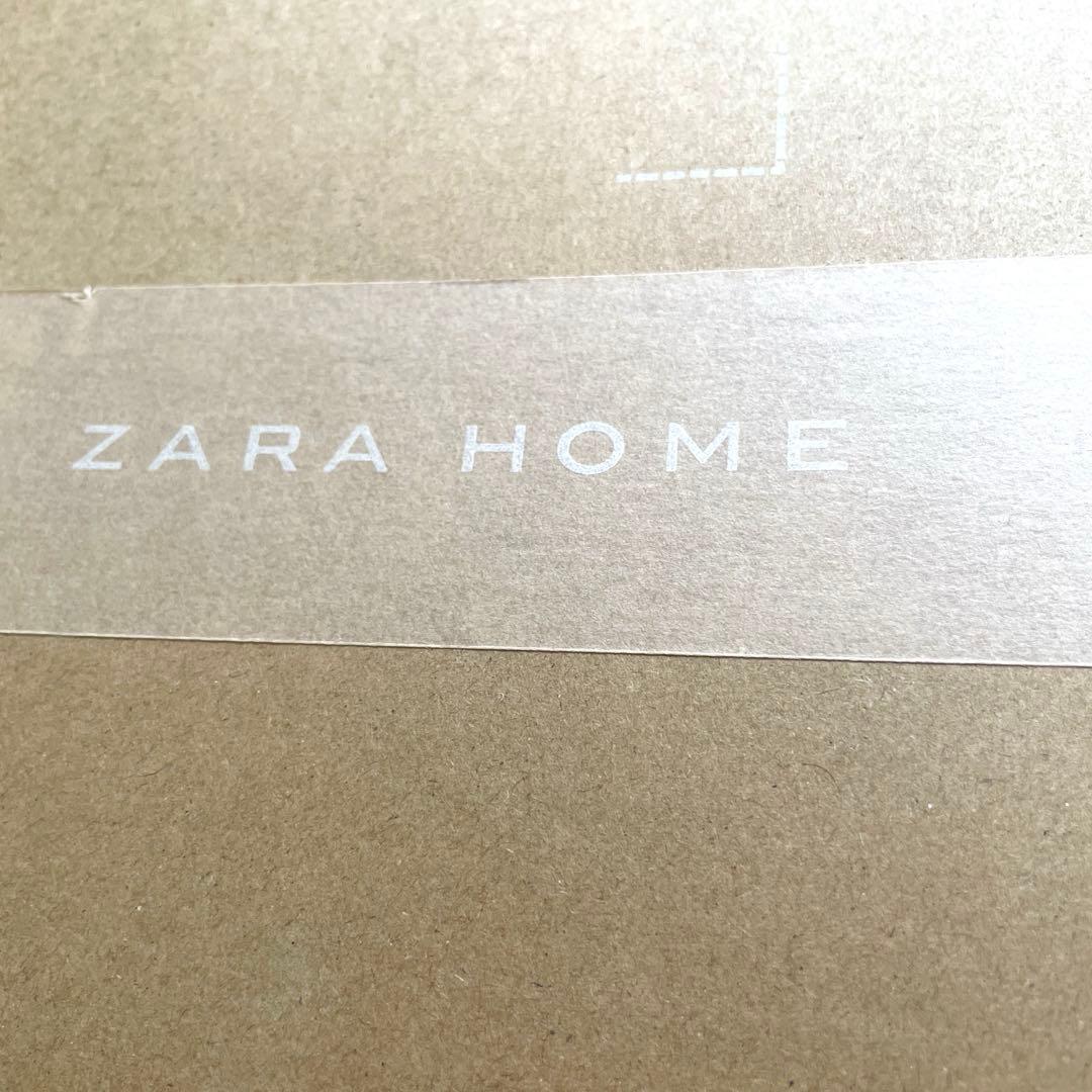 新品ZARA フェザーリース白　ゴールドラメホワイトクリスマスインテリア