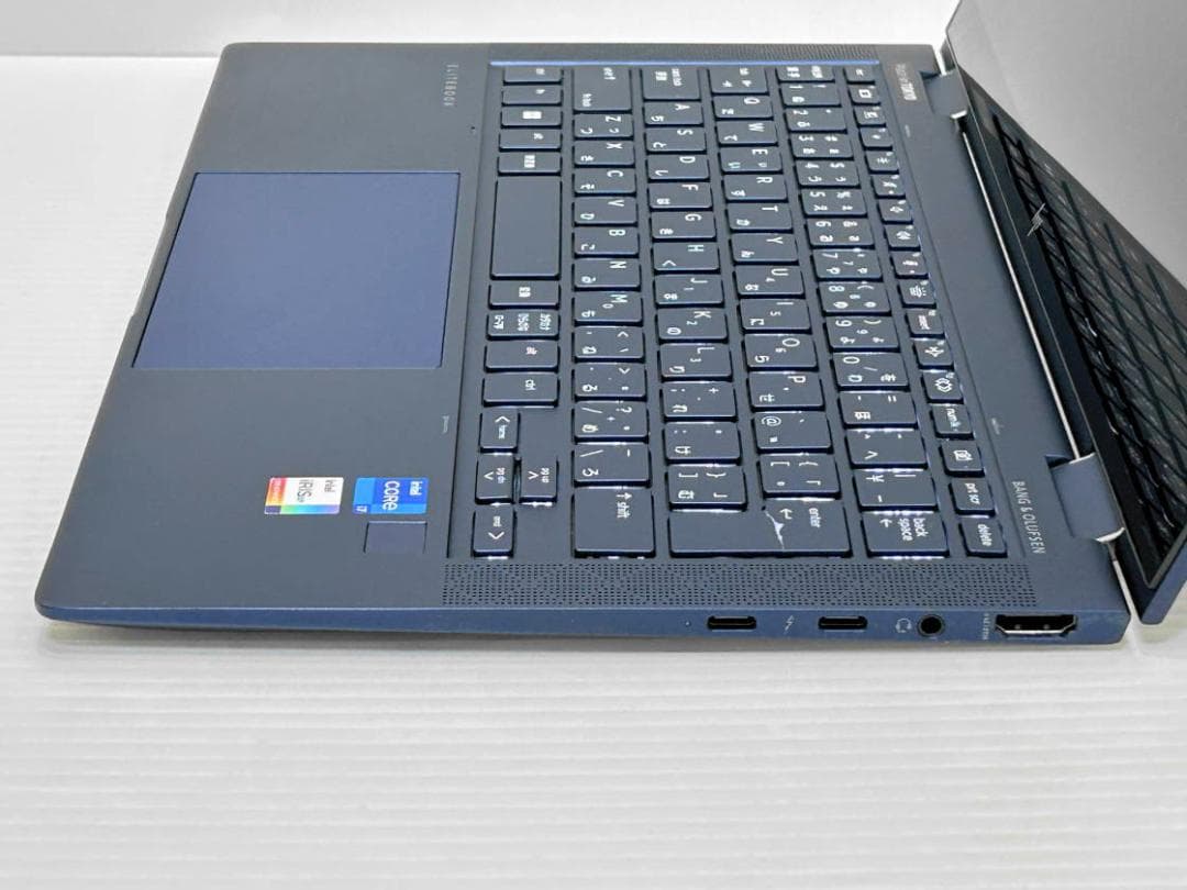 第11世代Core i7 HP Elite Dragonfly G2 16GB