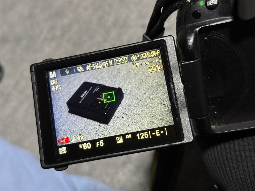 Nikon D5100 デジタル一眼レフカメラ※ケースなし