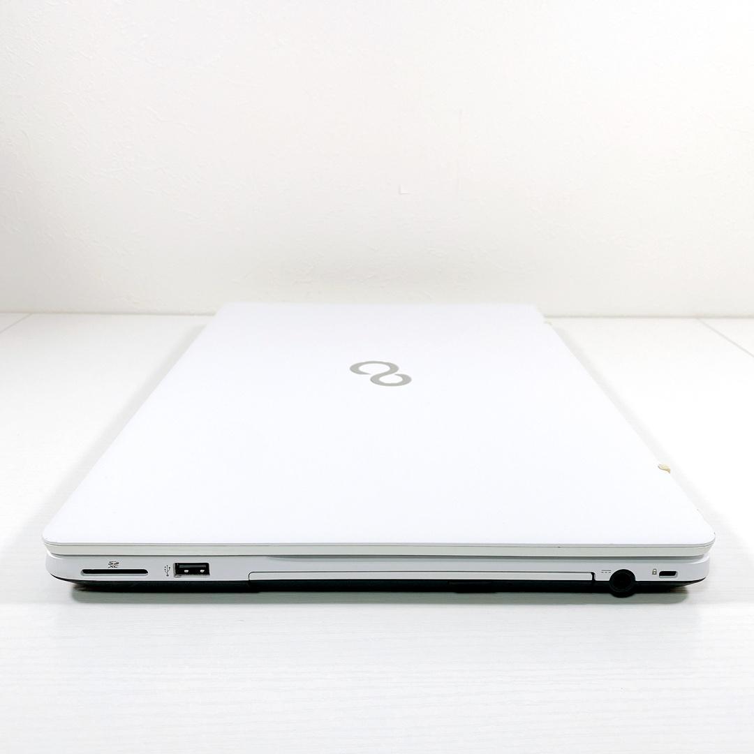 届いてすぐに使える✨事務作業✨快適SSD✨ブルーレイ✨富士通ノートパソコン✨04