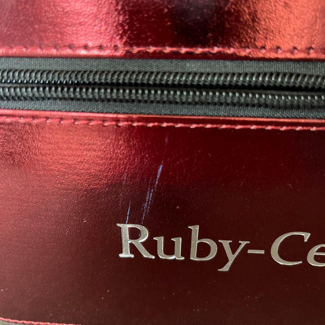 人気の韓国コスメのRuby-Cell エアブラシ&専用ポーチ