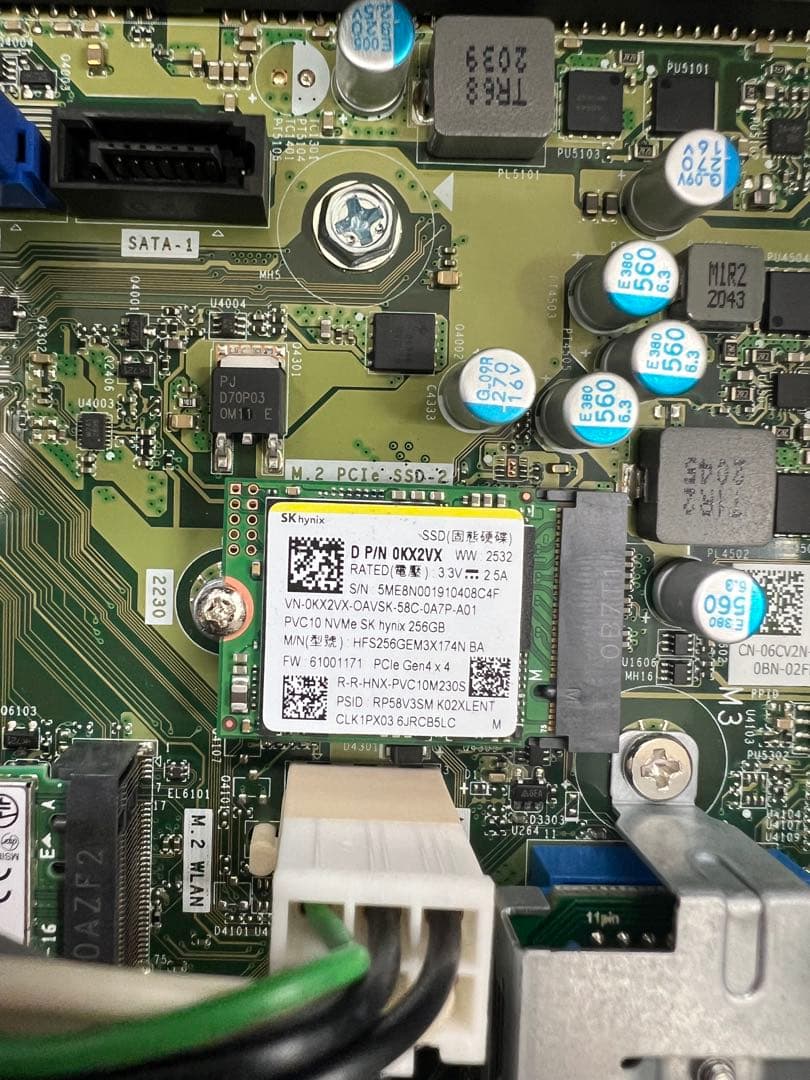 Dell 10世代i5 新品M.2SSD256gb+HDD1TB office