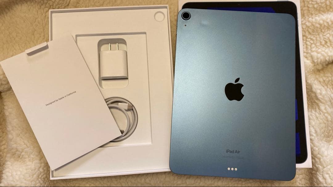 良品 iPad Air 第5世代 256GB バッテリー95% - 付属品完備