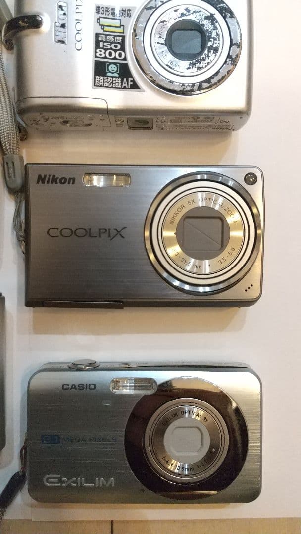 ユ*キ様 コンパクトデジタルカメラ(ビデオカメラ含む) 9台 動作未確認 ジャン