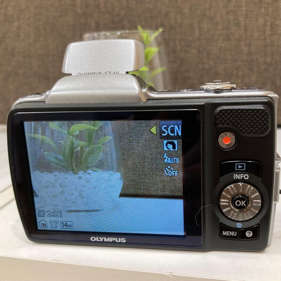 Olympus コンパクトデジタルカメラ sz-10