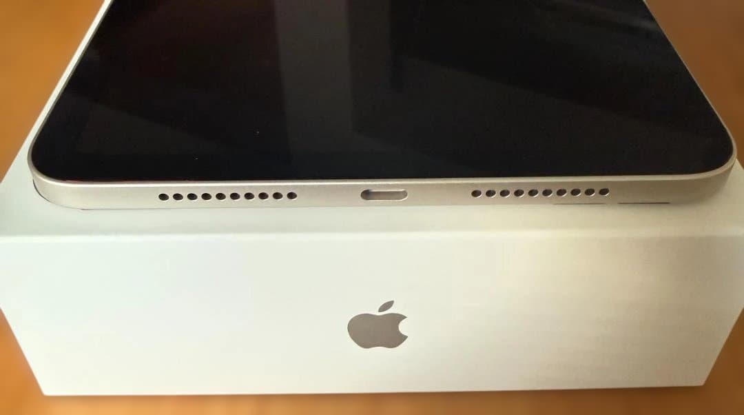 【新品同様！付属品完備】iPad mini 7 Wi-Fi 128GB