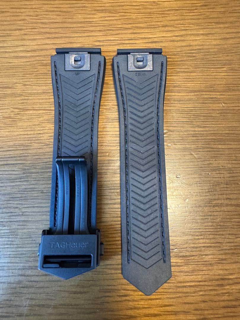 【極美品】タグホイヤーコネクテッドE4用ベルトセット