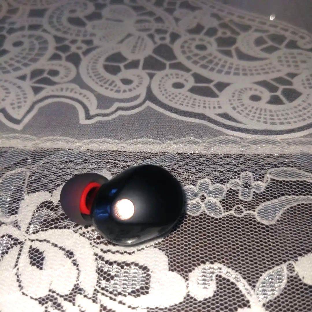 ソニーSONY wf-1000xm5 　左（L)イヤホンのみ