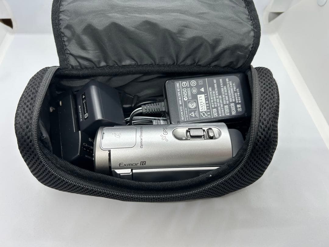 SONY　HDR-CX370V　デジタルHDビデオカメラ　バッテリー2個