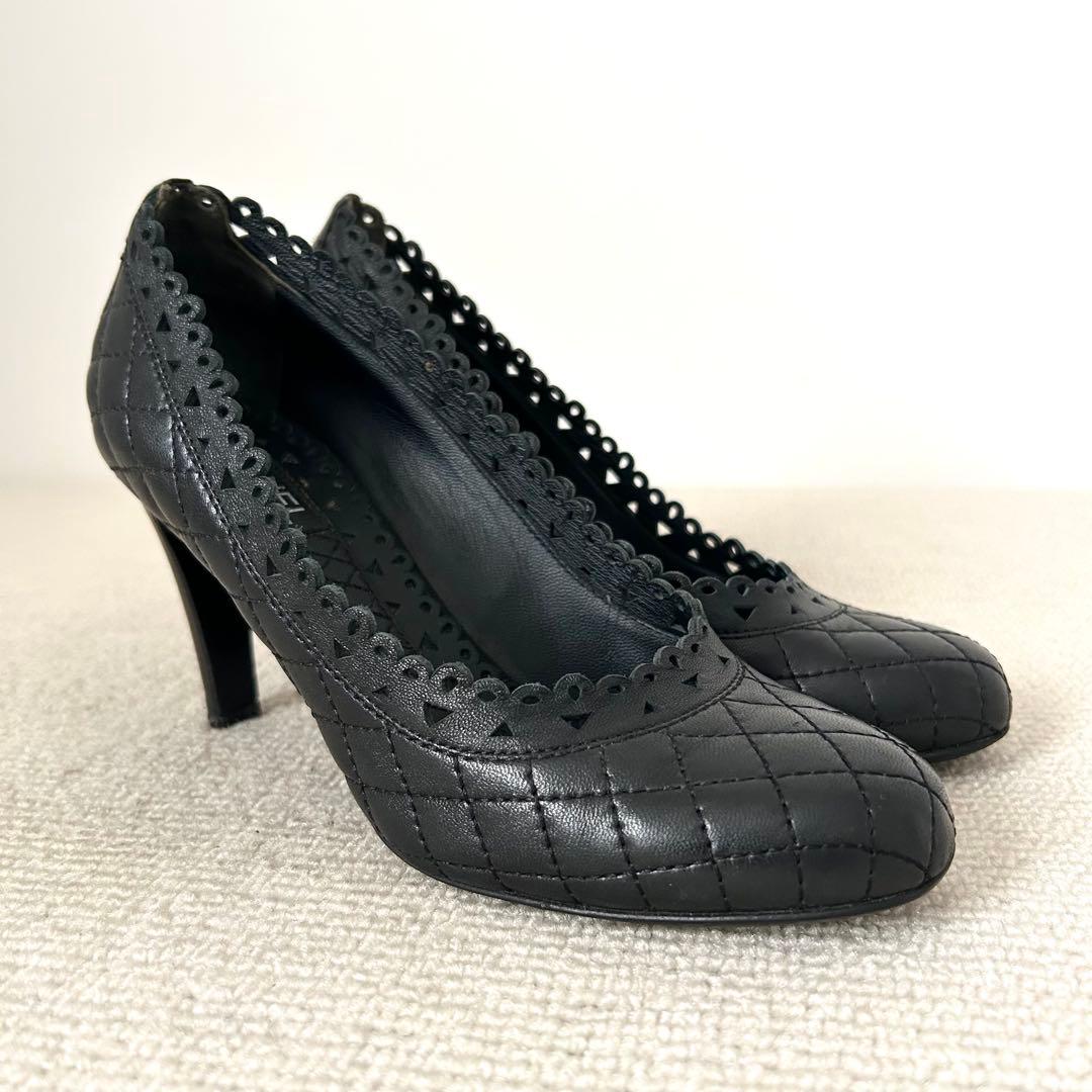 美品✨CHANEL パンプス　マトラッセ　ココマーク　黒　35 1/2