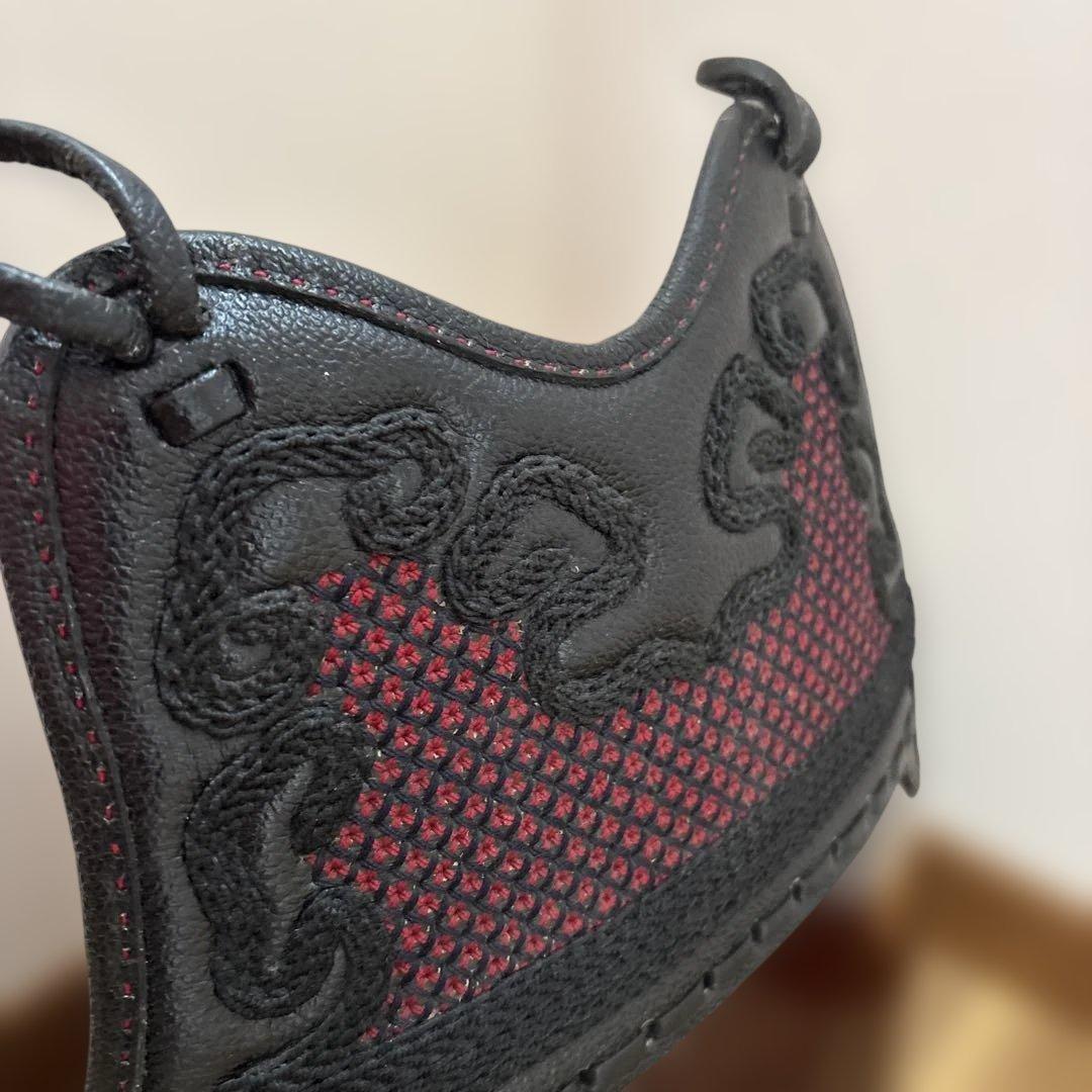 剣道　紅溜胴　ほぼ未使用　 防具