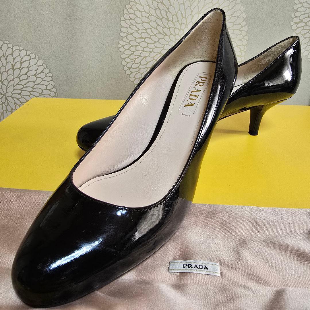 PRADA ブラック ハイヒール パンプス　未使用24.5cm