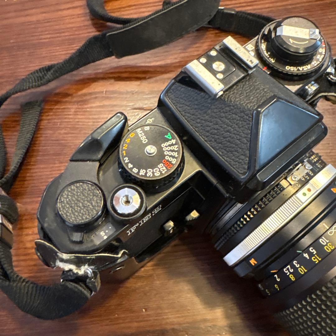 Nikon FE2 一眼レフカメラ レンズ付き