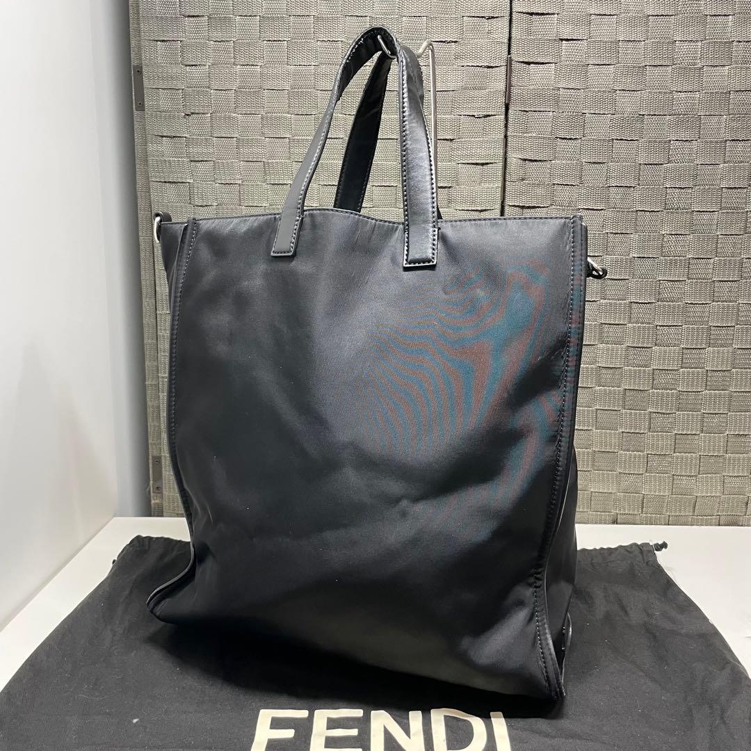 ま*a様 FENDI モンスター　バグズ　トートバッグ ブラック