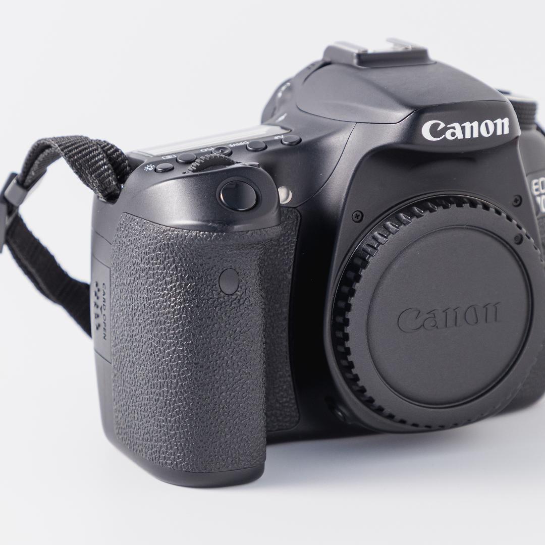 Canon EOS 70D バッテリーグリップ BG-E14 バッテリー2個付き