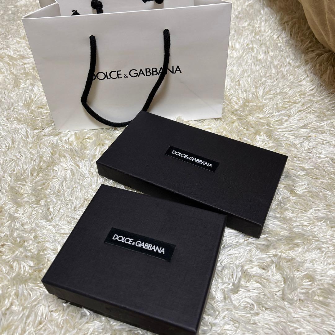 DOLCE &GABBANAのiPhoneケース