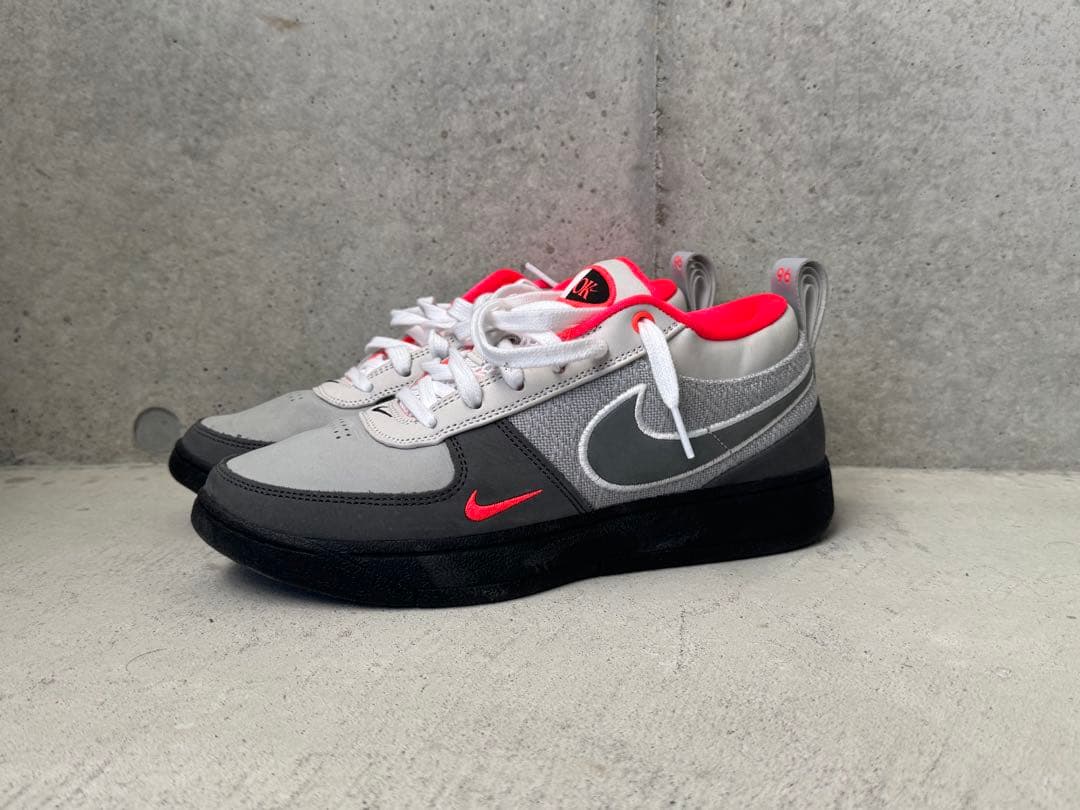 シューズ(男性用) Nike Book1 95 EP Solar Red 26.0cm