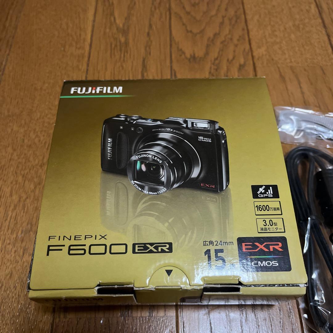 デジカメ⭐︎FUJIFILM⭐︎FINEPIX600