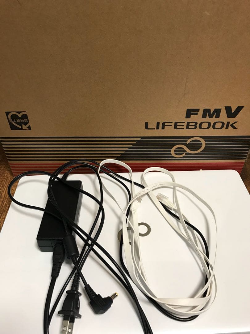 Win10 ノートパソコン FUJITSU