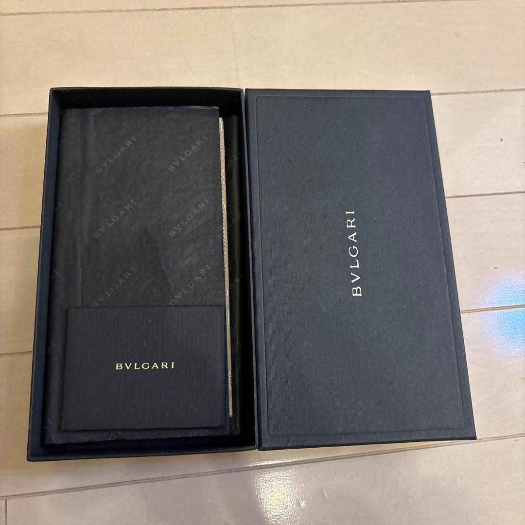 BVLGARI ベージュ 長財布