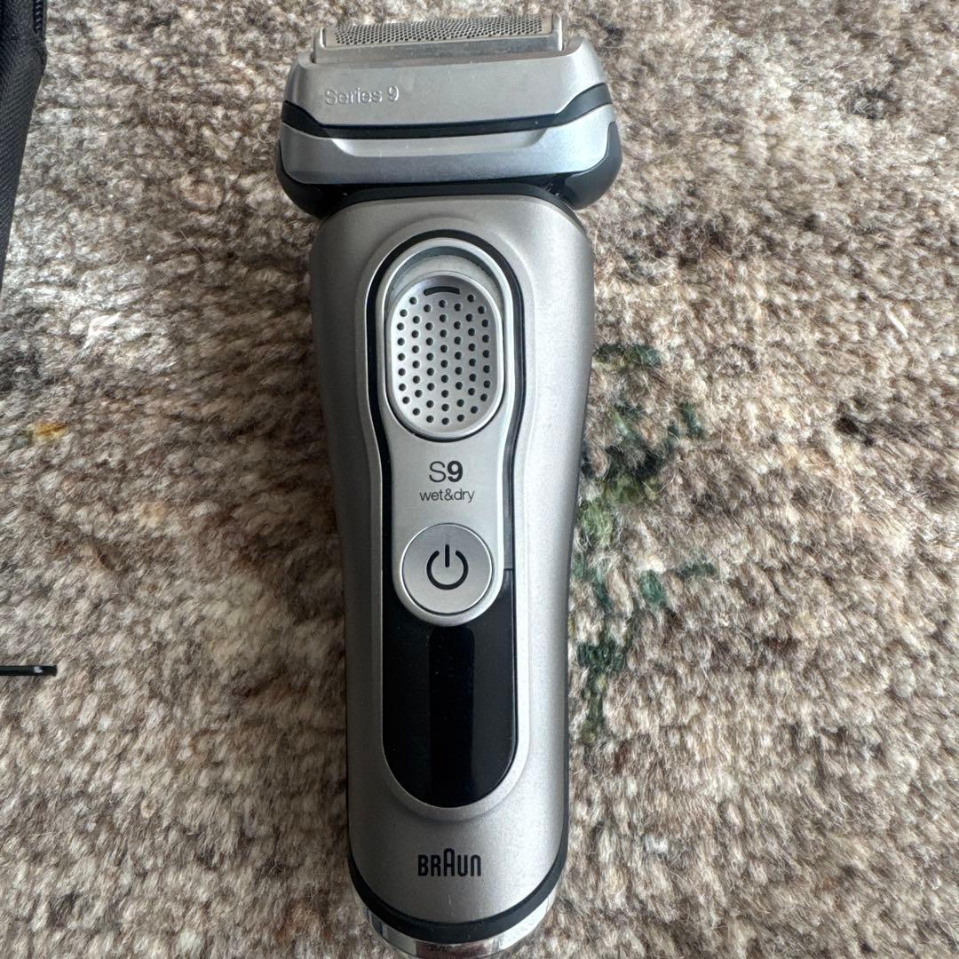 【美品Braun Series 9 9345s-vブラウンシリーズ9 シェーバー