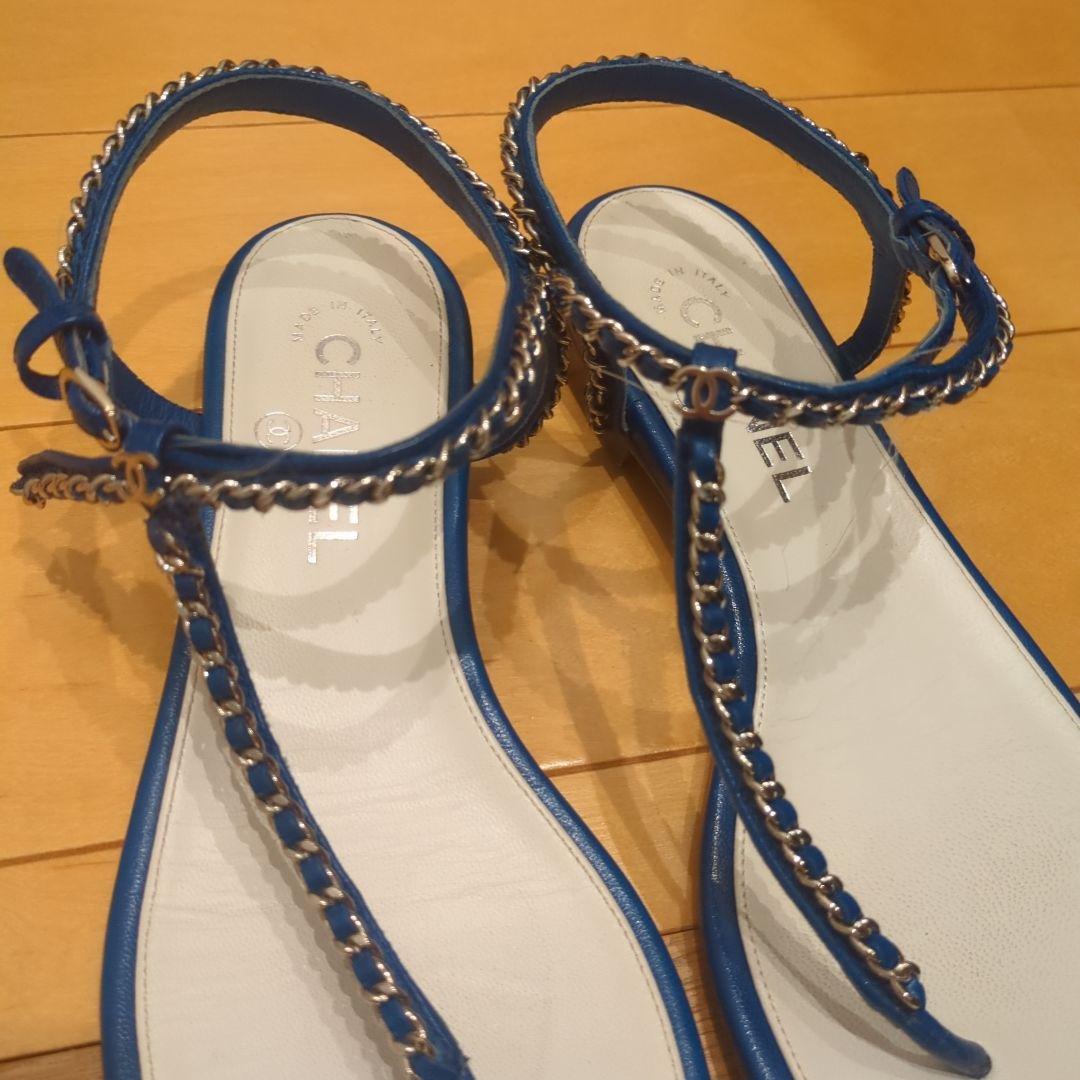 CHANEL 青 トングサンダル