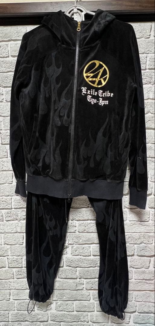 最終新年SALE 24karatsベロアセットアップ希少品