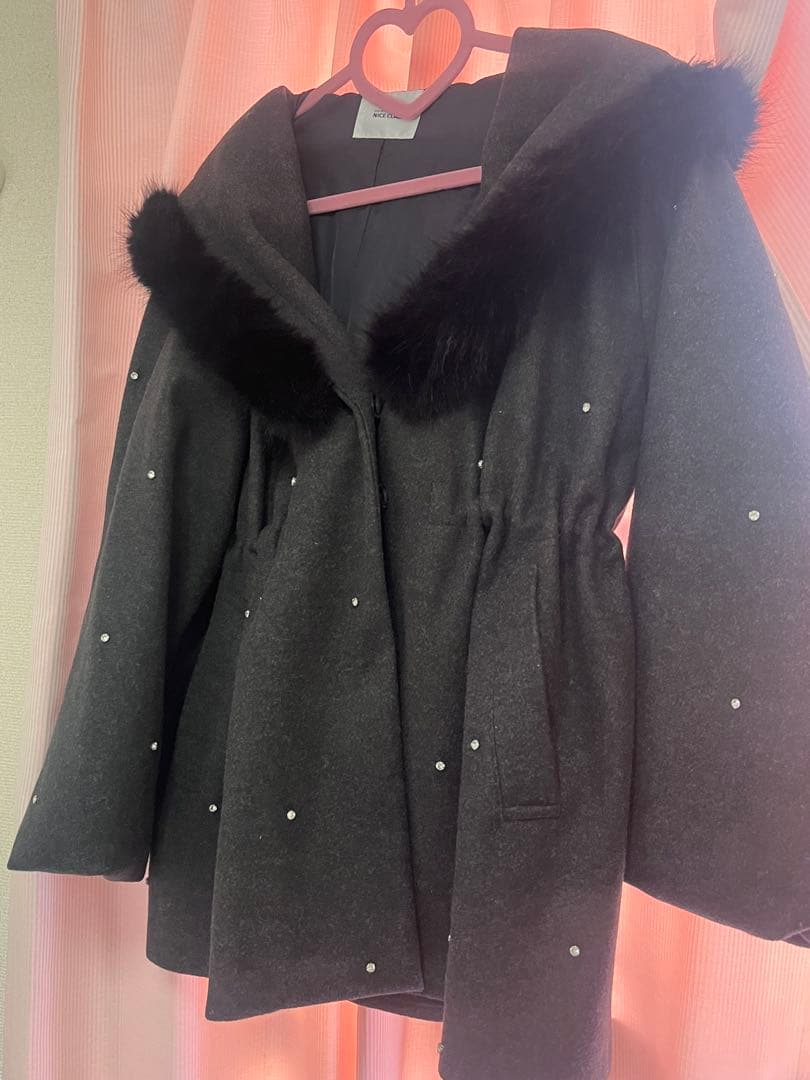 ナイスクラップ♡フードフェイクファービジューミドルコート