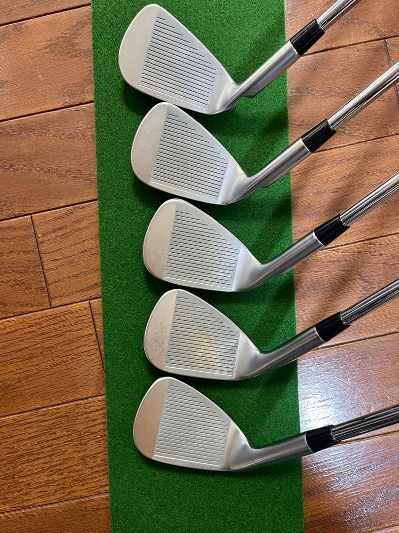 【人気】PING i525 アイアン 5本セット(7-U) 黒ドット
