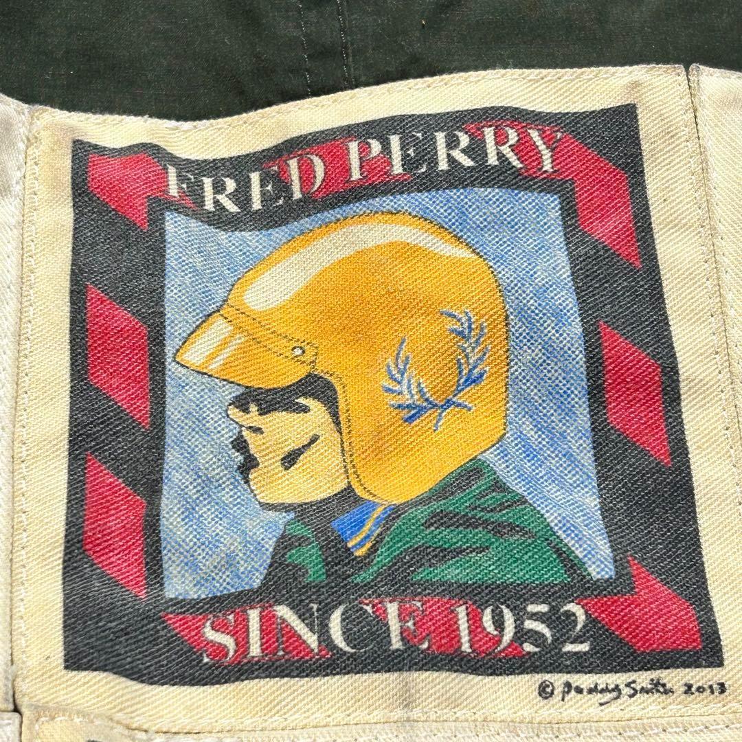 【フレッドペリー】モッズコート　カーキ　メンズS 背中ロゴワッペン　刺繍