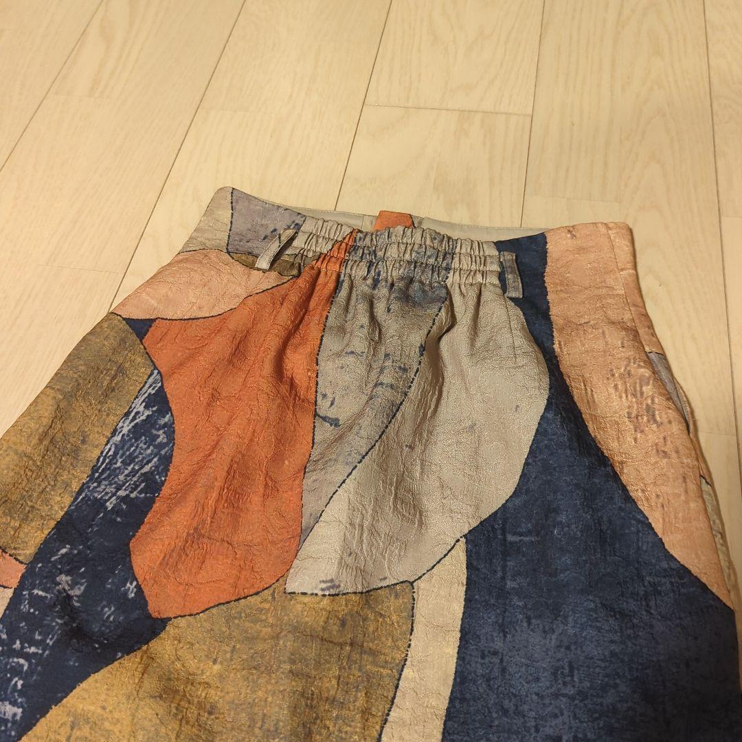 Ameri　MEDI MURAL I LINE SKIRT