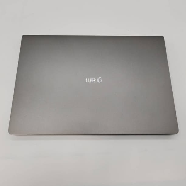 第8世代 i5 軽量 LG gram 13 16GB SSD256GB オフィス