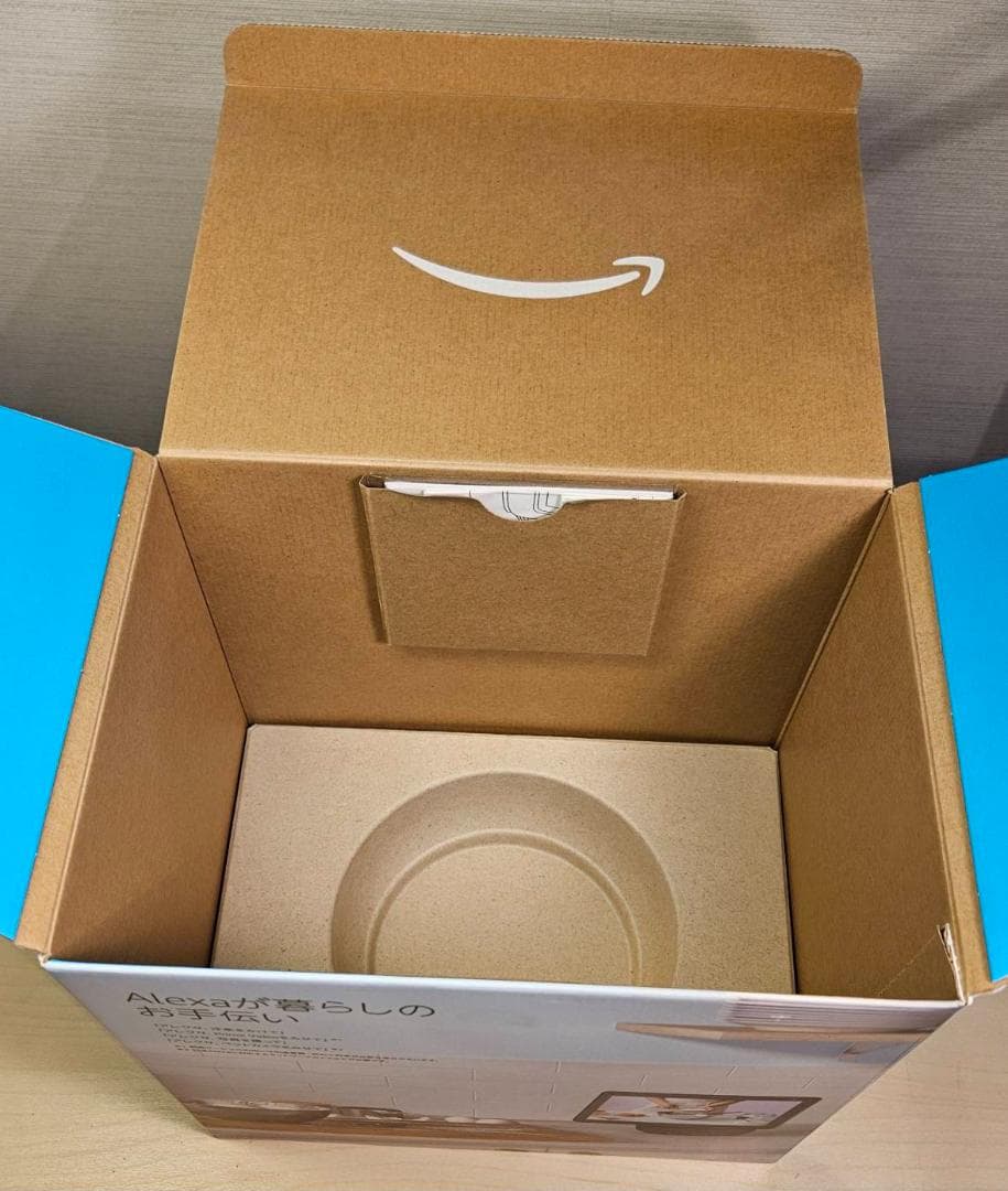 Amazon Echo Show 10 第3世代 Alexaスマートディスプレイ