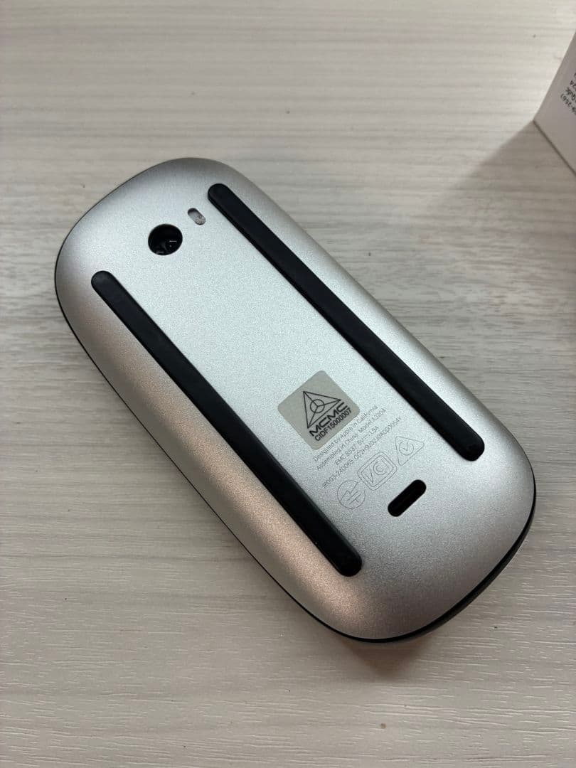 Apple Magic Mouse 4 A3204 ブラック USB-Cタイプ