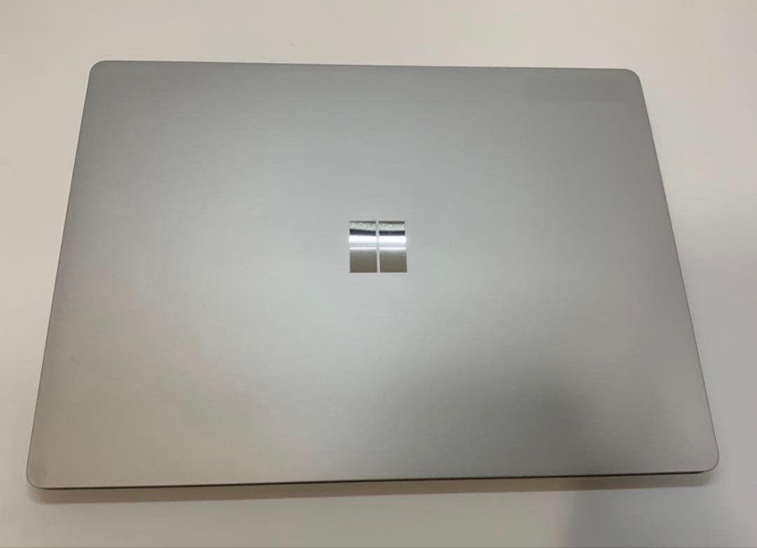 Surface Laptop2 i5 8GB 128GB Office不明