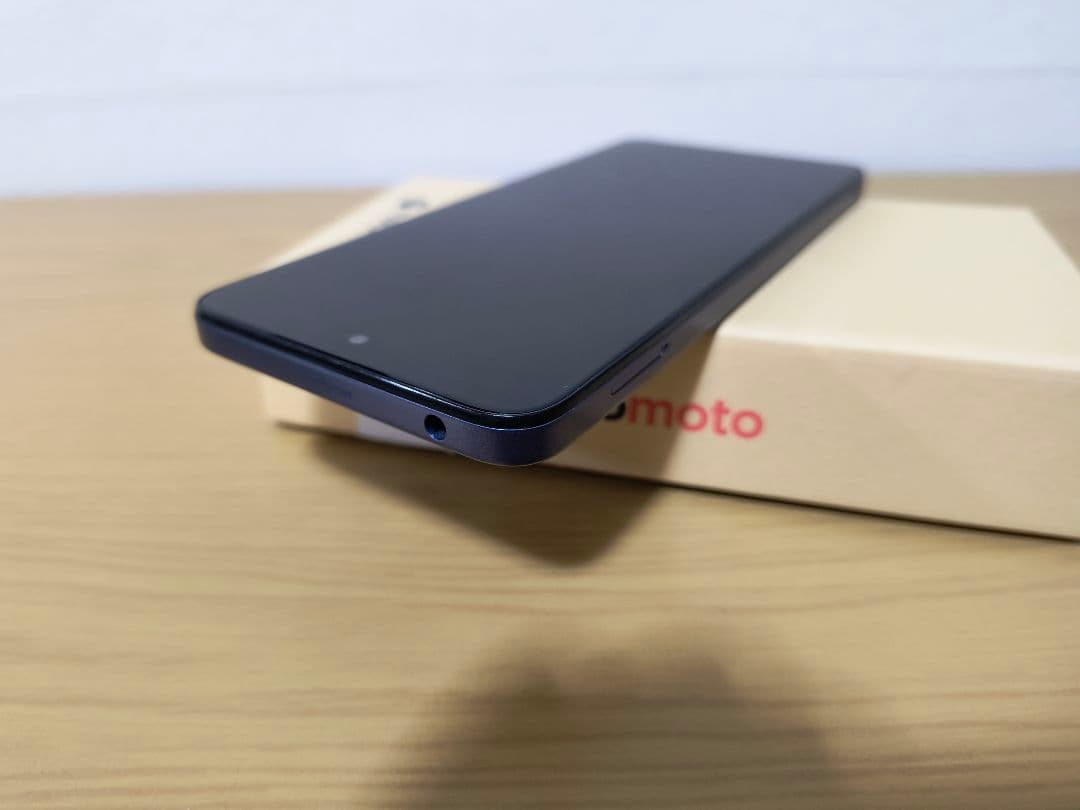 P*1様 [極美品] moto g 05 フレッシュラベンダー フィルム１枚付き